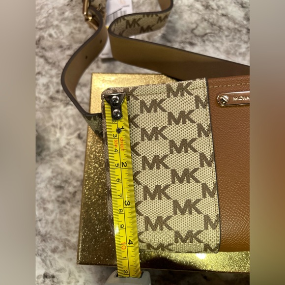 Brand NWT MK Belt Bag - Picture 10 of 16
